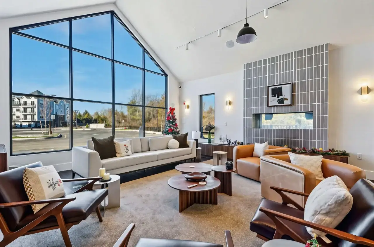 8 LE upscale strong tone enhance 30 color enhance 30